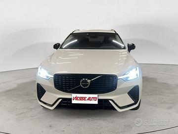 Volvo XC60 B4 automatico Plus Dark