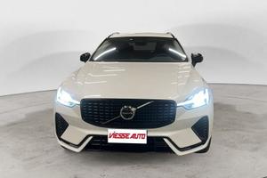 Volvo XC60 B4 automatico Plus Dark