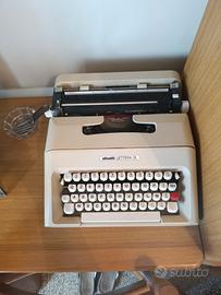 Macchina da scrivere come nuova 