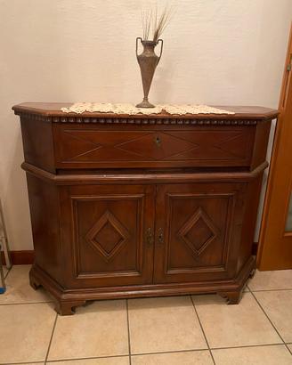 mobile a ribalta in legno stile rustico