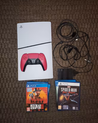 Bundle PS5 Slim come nuova, pad rosso, 13 giochi