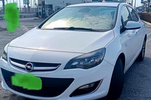 Opel Astra- usata