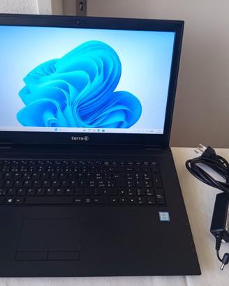 Laptop WORTMANN 1715 17.3" CPU i5 8250U 1.60 Ghz