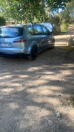 Ford smax