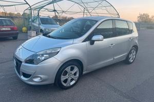 Renault Scenic Scénic X-Mod 1.5 dCi 110CV EDC Luxe