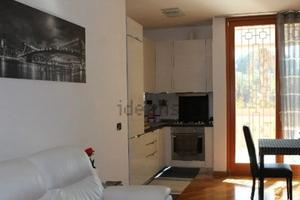 CASSiA DUE PONTI BILOCALE CON BALCONI