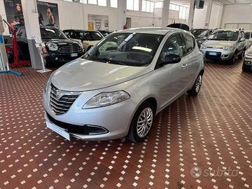 Lancia Ypsilon 1.2 69 CV 5 porte Platinum - UNICO 