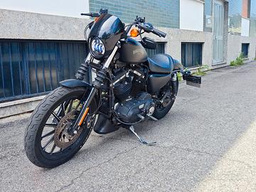 Harley Davidson 883