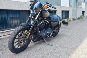 Harley Davidson 883