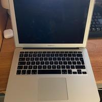 MACBOOK AIR