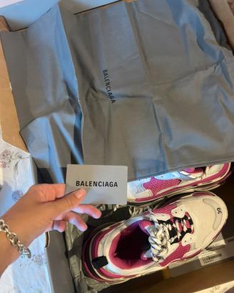 Scarpe balenciaga triple s