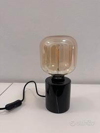 Lampada da tavolo