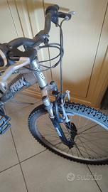  Mountain bike 24