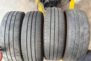 4 Gomme 195-65-16c furgoni