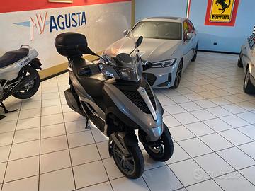 Mp3 300 tagliandato gomma post nuova garanzia 12 m