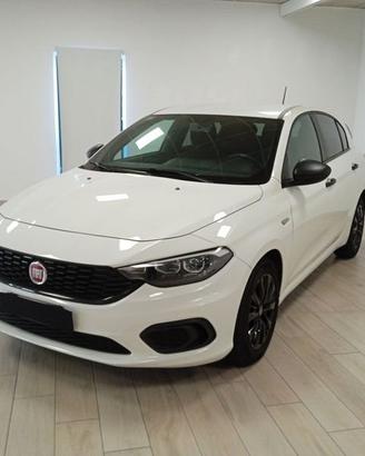 FIAT Tipo (2015-->) 1.4 5 porte Street