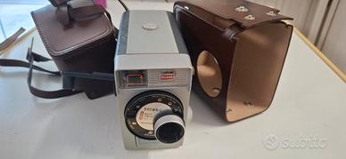 Cinepresa vintage 