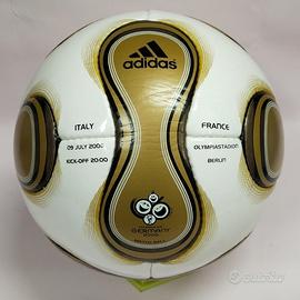 2006 Fifa world Cup Adidas Teamgeist