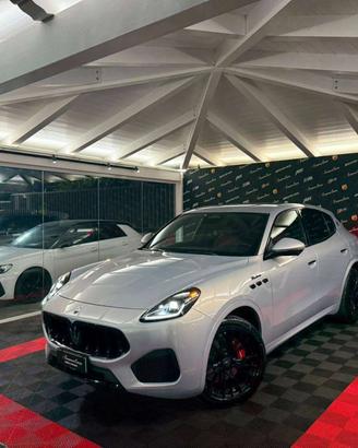 Maserati Grecale 2.0 mhev Modena 330cv auto
