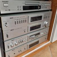 amplificatore pre e finale AKAI