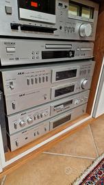 amplificatore pre e finale AKAI