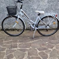 Bici da donna Atala Discovery