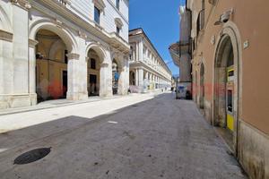 Appartamento L'Aquila [Cod. rif 3332686VRG]