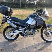 KAWASAKI KLE 500