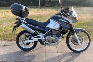 KAWASAKI KLE 500