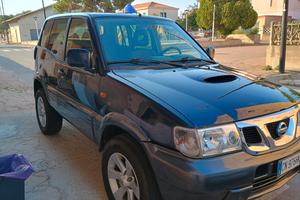 NISSAN TERRANO 2