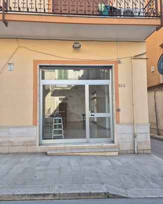 Locale commerciale Corso Garibaldi n. 53/A