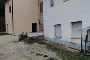 Casa indipendente in campagna