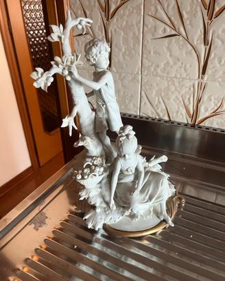 Statuetta Capodimonte Benacchio originale firmata