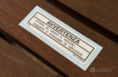 Adesivo Avvertenza Serbatoio per Yamaha YZF R6 R1