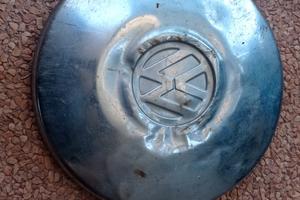 Borchia coprimozzo Volkswagen d'epoca 