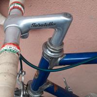 Bicicletta vintage corsa