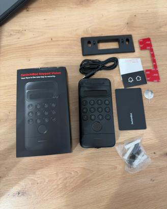 SwitchBot Keypad Vision