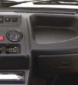 Piaggio Quargo console tunnel alette