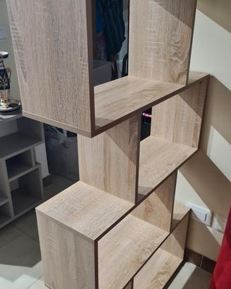 piccola libreria/ scaffale 
