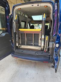 OPEL Combo Tour - 2013