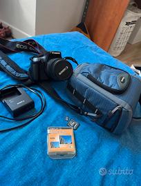 Macchina fotografica Canon + 5 accessori