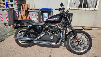 Harley Davidson XL883R