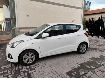* Auto city car Hyundai i10 comfort 1.2  benzina*