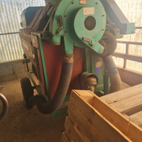 Raccoglitrice nocciole B-250