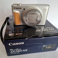 Canon Powershot SX740HD praticamente nuova