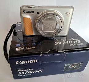 Canon Powershot SX740HD praticamente nuova