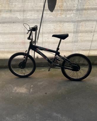 BMX Bicicletta