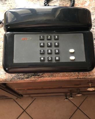 Telefono vintage a tastiera