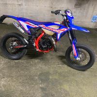 EvoK Iron Pipe Shorty Elaborata