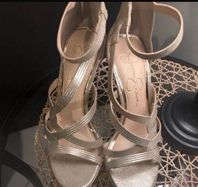 Sandalo oro Jessica Simpson